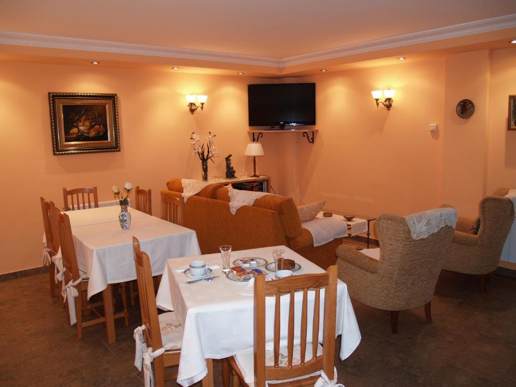 Hotel Las Torres Арнуеро Екстериор снимка